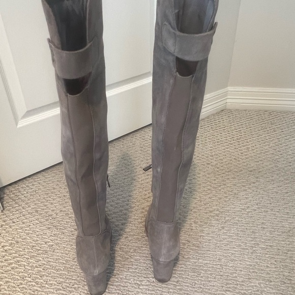 NEIMAN MARCUS | Over the Knee Suede Boots | Dove Grey | Fits Wide Calf | Size 10 - Picture 5 of 11